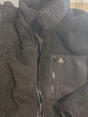 G.H. Bass & Co. Men's Black Sherpa Lightweight Jacket